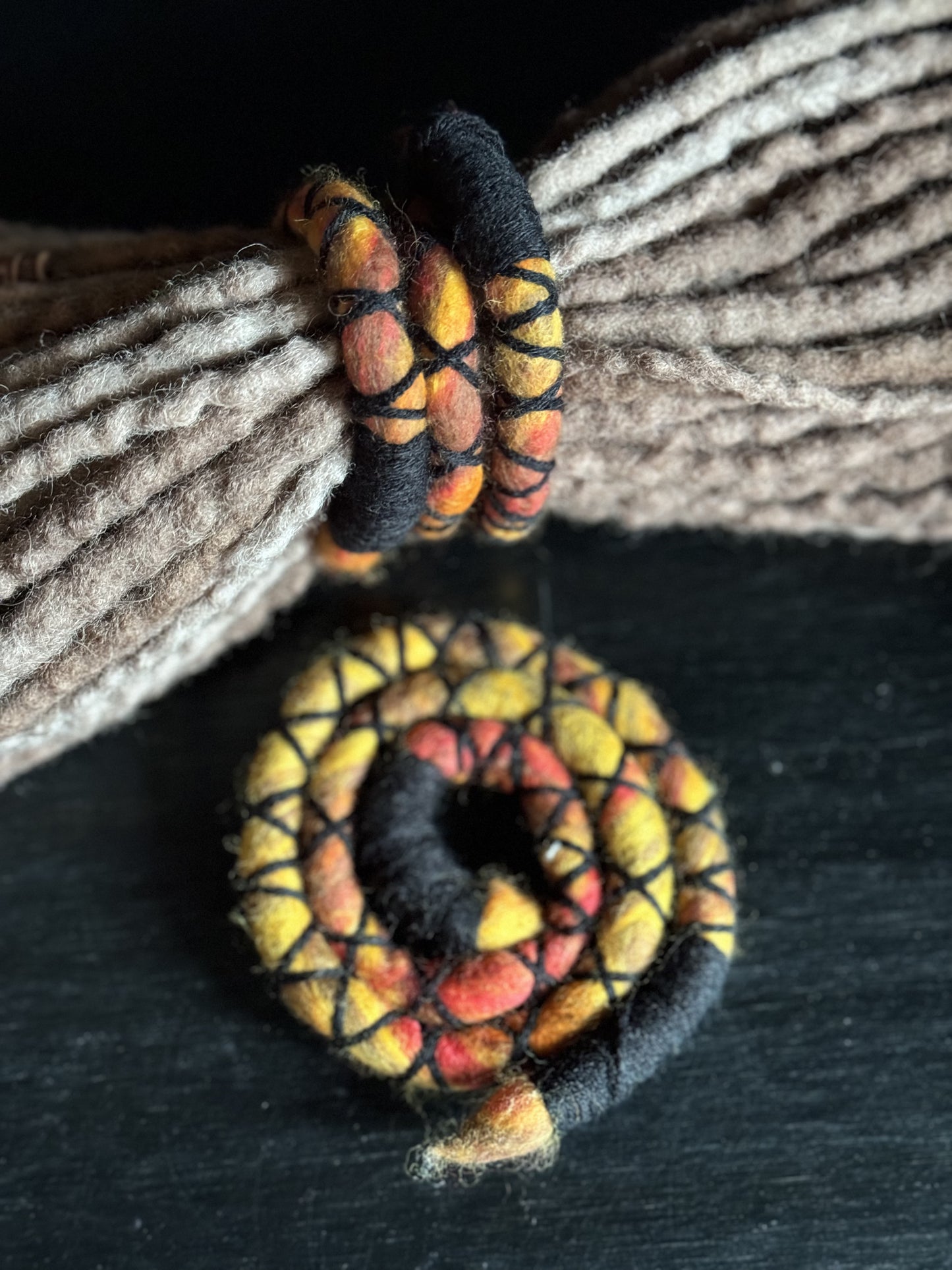 Spiral dread ties