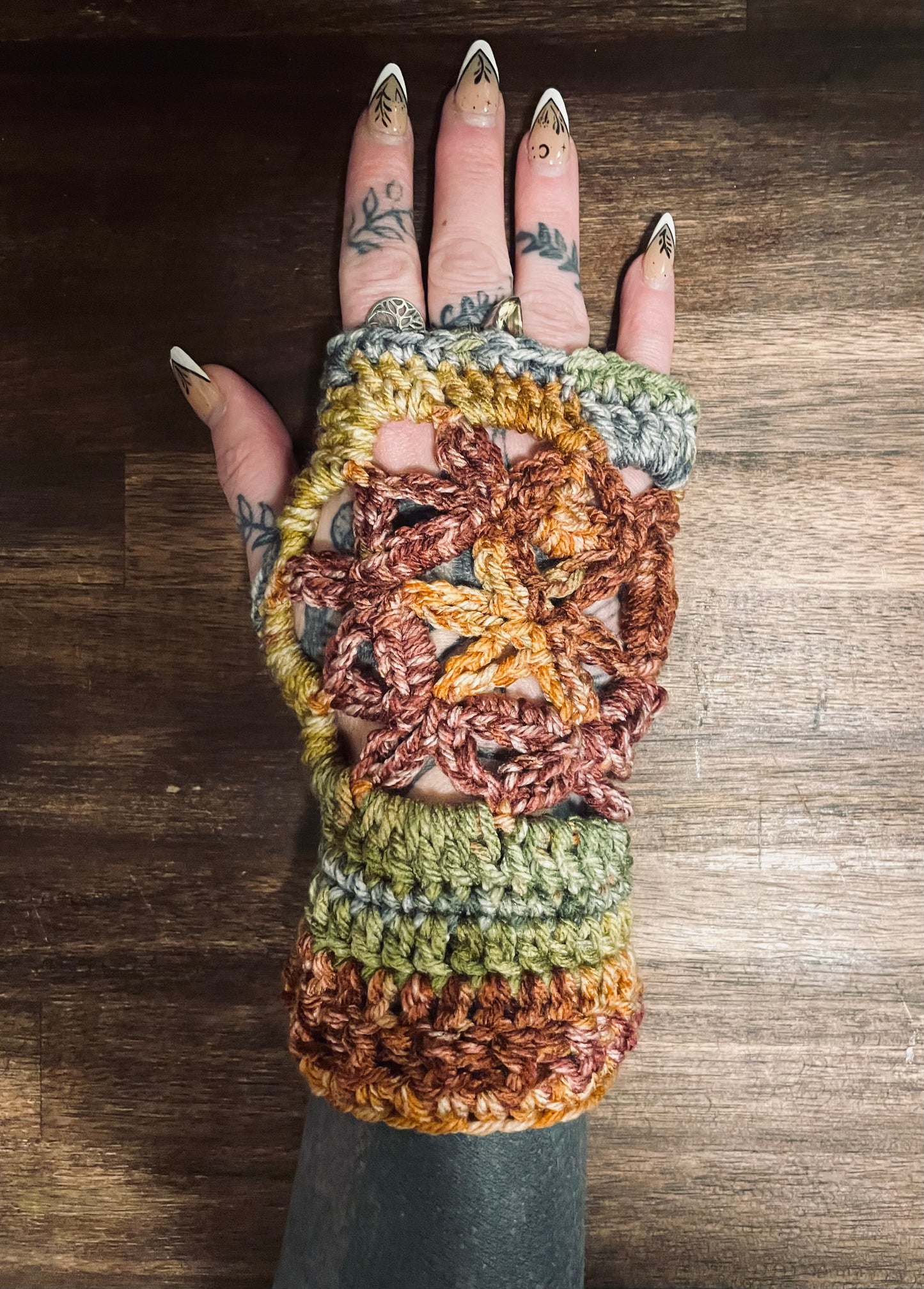 Flower of Life (hippie harvest) Fingerless Gloves