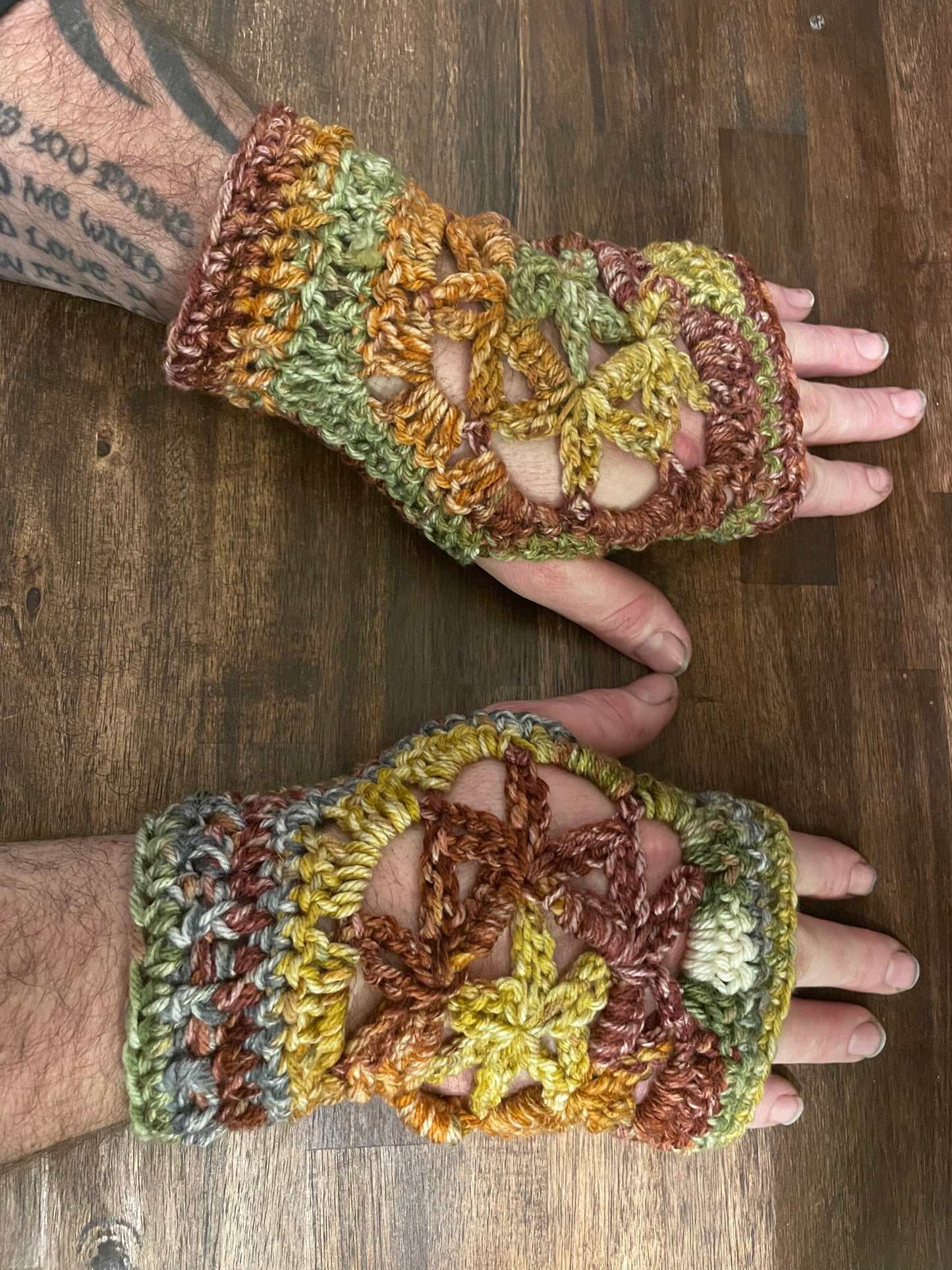 Flower of Life (hippie harvest) Fingerless Gloves